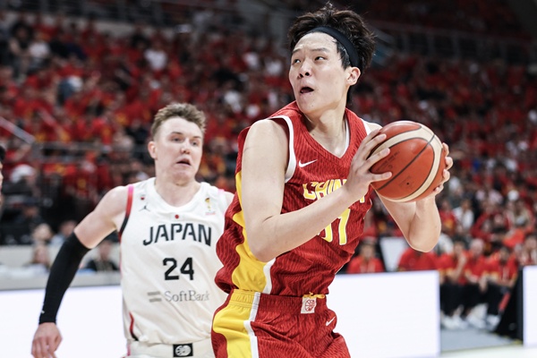 杨瀚森8月面临抉择：国家队集训vs留美适应，开拓者与经纪公司立场一致