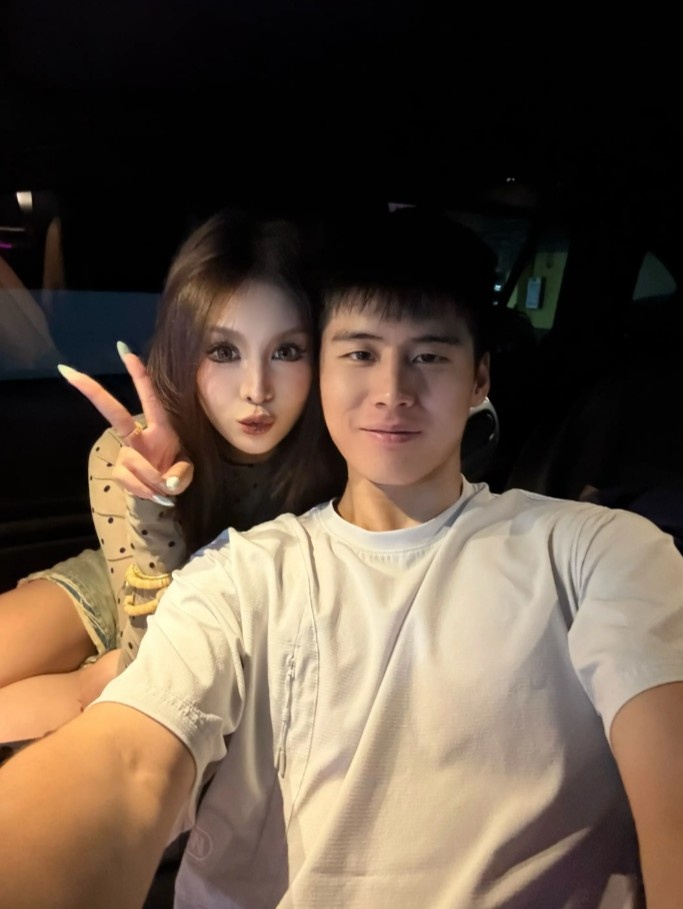 广东后卫陈家政晒照,上季场均3.7分季后赛仅1次出场 广东后卫陈家政晒照,上季场均3.7分季后赛仅1次出场