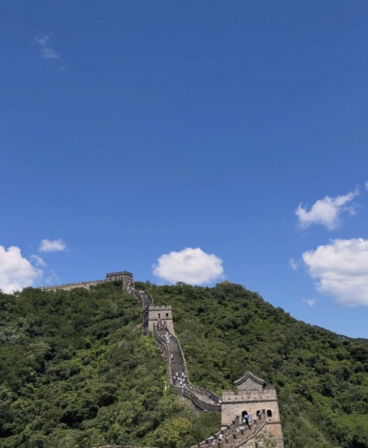 马德鲁加游长城：不愧为世界七大奇迹之一